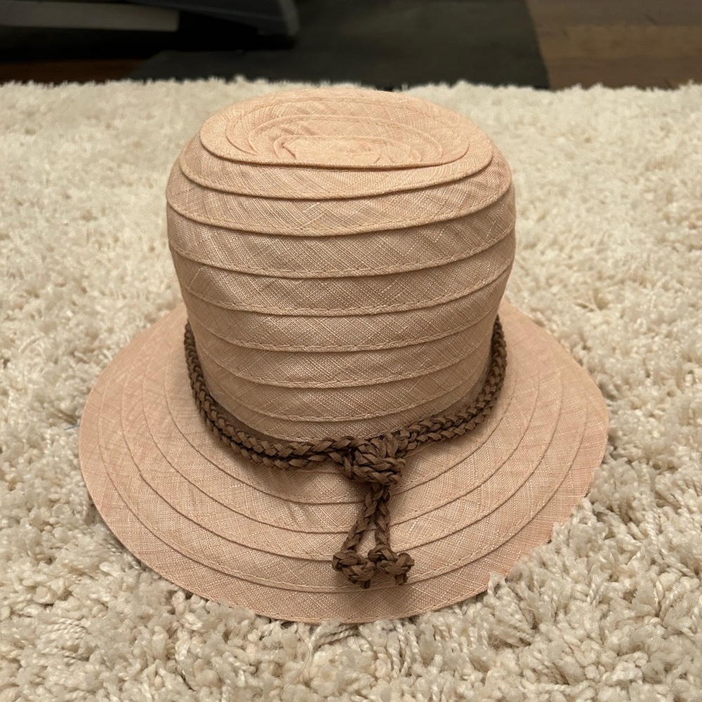 Sun N Sand women’s hat.